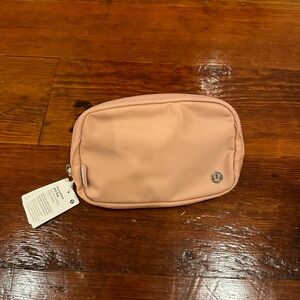 Lululemon belt bag
